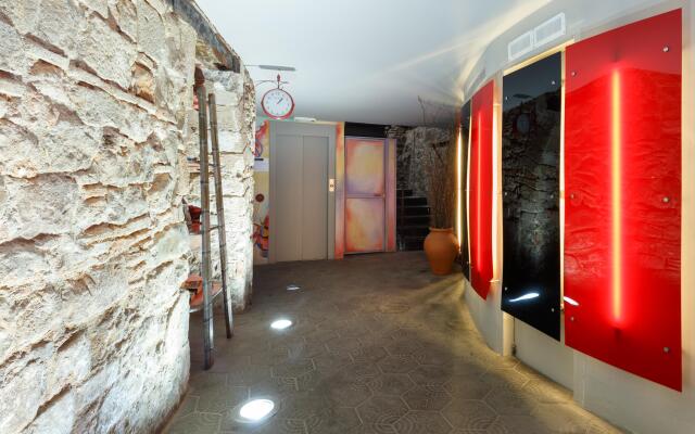 AinB Picasso Corders Apartments
