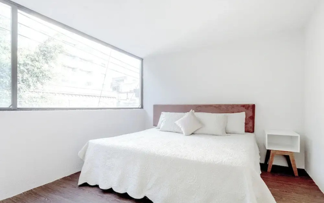 2BR Roma Norte - Parking, Sleeps 6 - Internet