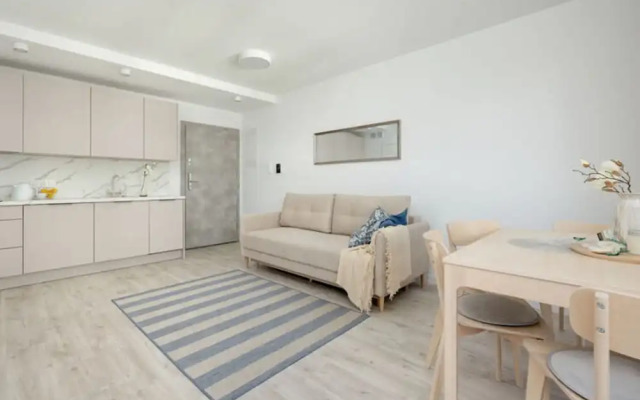 Comfortable Apartment, Swimming Pool, Pobierowo