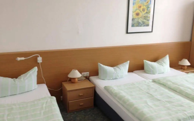 Hotel Flora