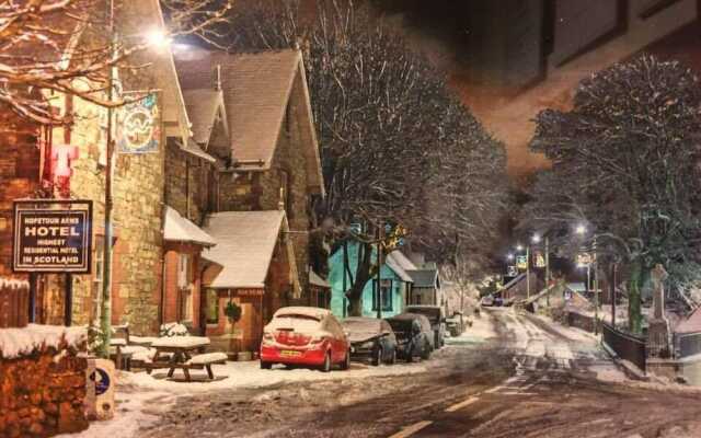 The Hopetoun Arms Hotel