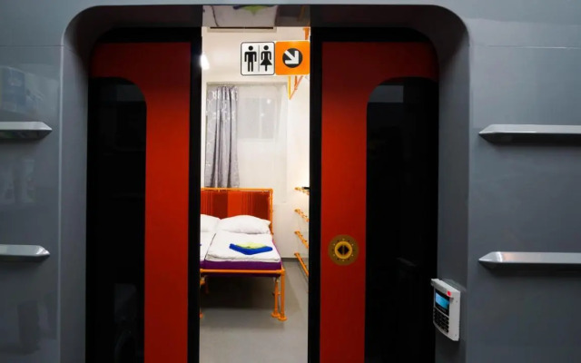 METRO Apartment Prague by Main Train and Bus Station