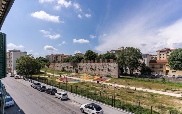 AwesHome - Pisa Park View Apartment