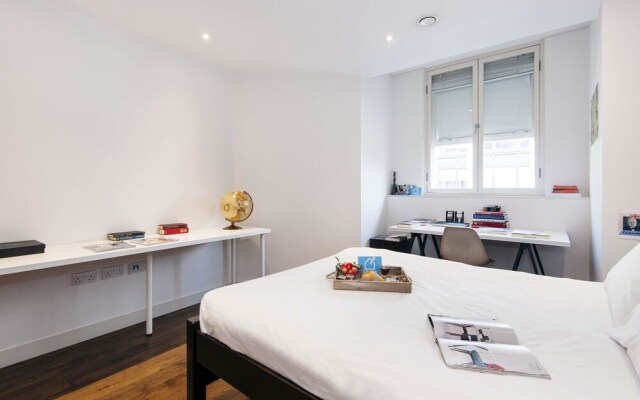 Bright Baker Street Apartment - AZS