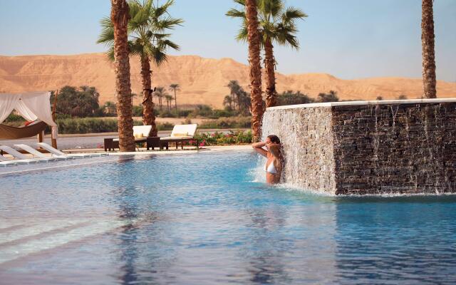 Hilton Luxor Resort & Spa