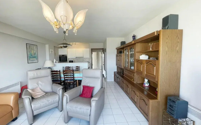 Apartment Near Epernay Square