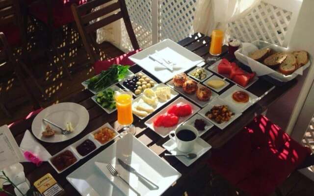Alacati Alaris Otel