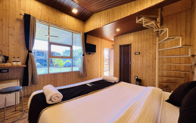Arya Resort & Spa