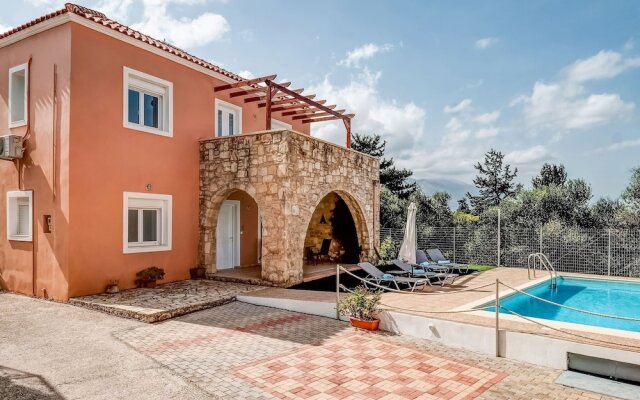 Luxury Villa in Kalamitsi Alexandrou Crete With Private Pool