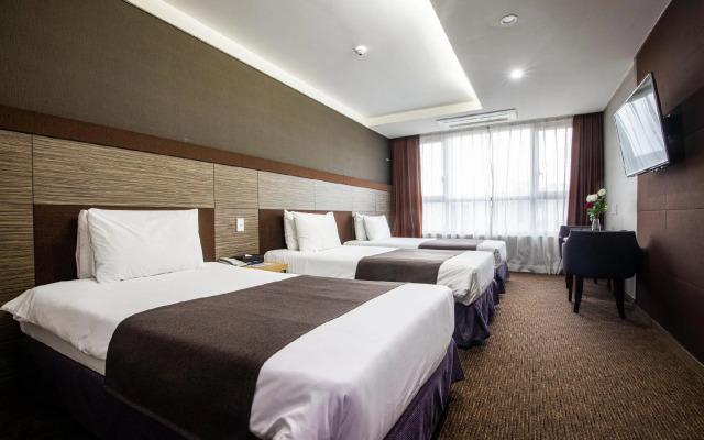Eastern Hotel Jeju