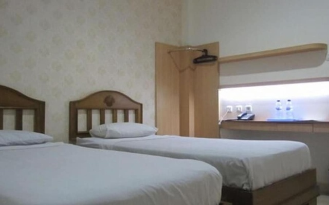 Hotel Besar Purwokerto – Guest Rooms – Purwokerto