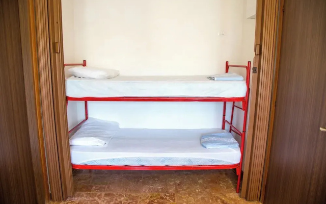 Central Flat Very Close to the Beach in Eraclea