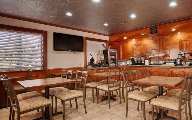 Americas Best Value Inn Kingsville