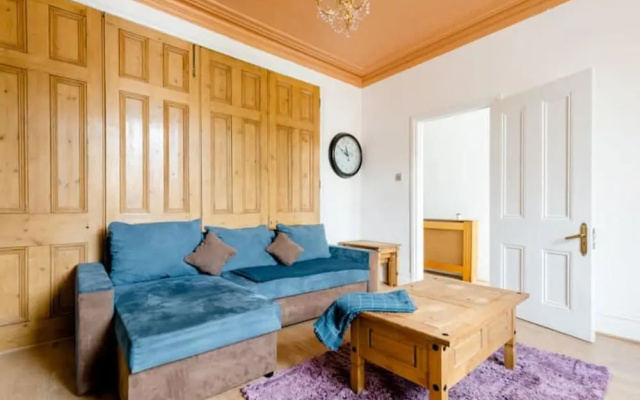 Stunning 2-bed Apartment in Dartford