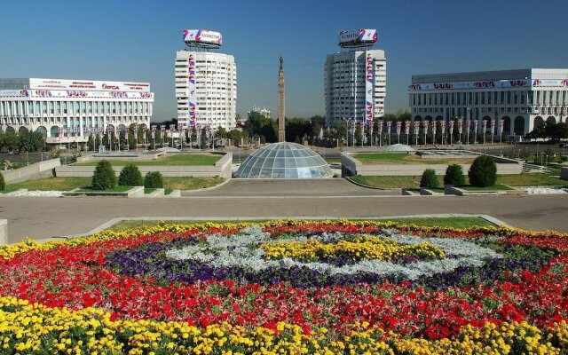 Mountain Road Hostel