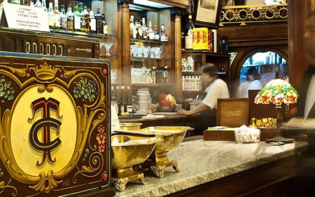 BairesTop con 2 dormitorios y estacionamiento