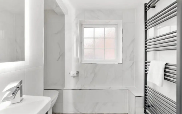 Town House Rooms