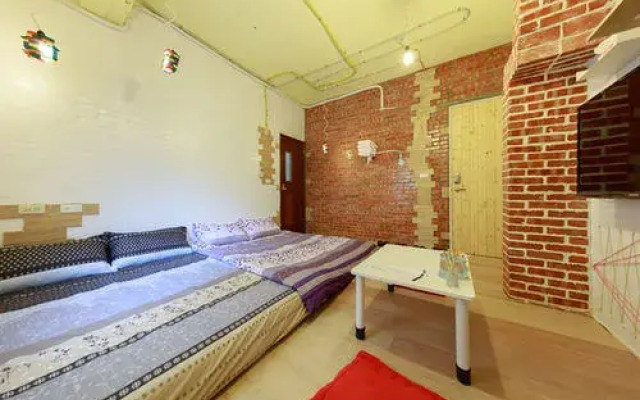 Roaming Ancient Bed and Breakfast