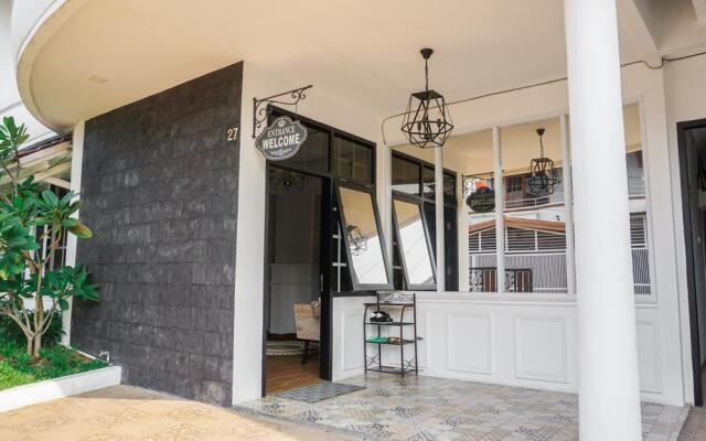 SPOT ON 2053 Granada Syariah Home stay