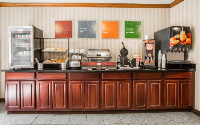 Comfort Inn