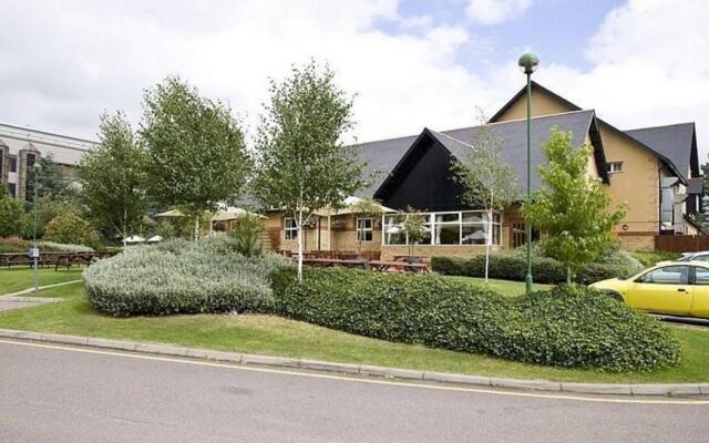 Premier Inn Luton Airport
