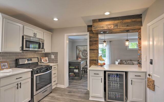 Pet-friendly Home - 1/2 Mi to Downtown Willoughby!