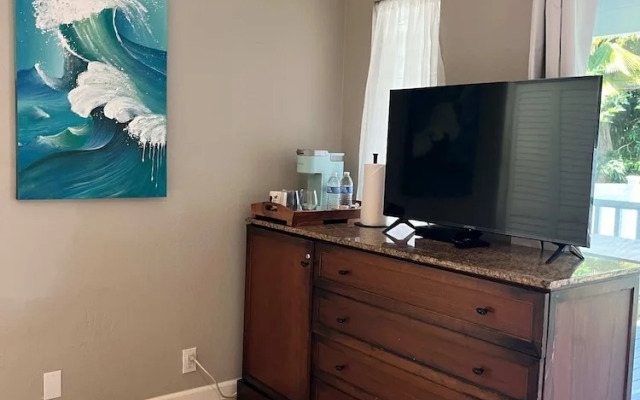 Sandy Toes Getaway in Kona