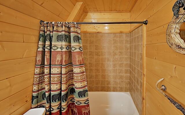 1535zuri 3 Bedroom Home