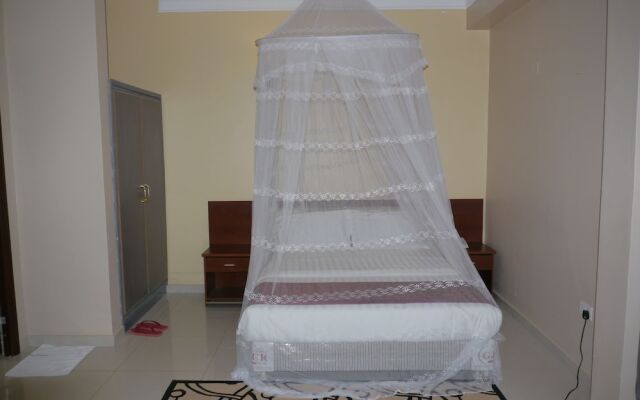 Rosaline Suites Hotel