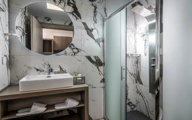 Ebenus Suites by Checkin