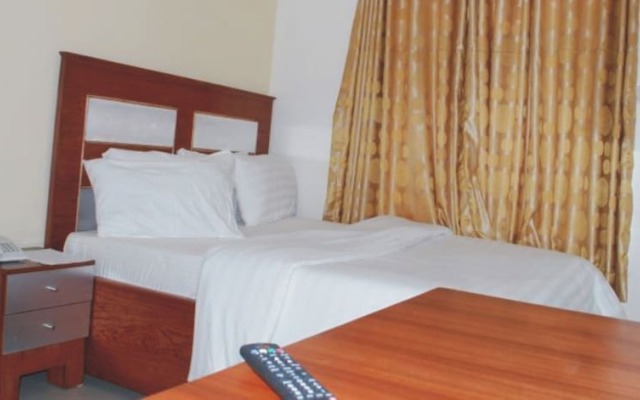Bimerks Hotels & Suites