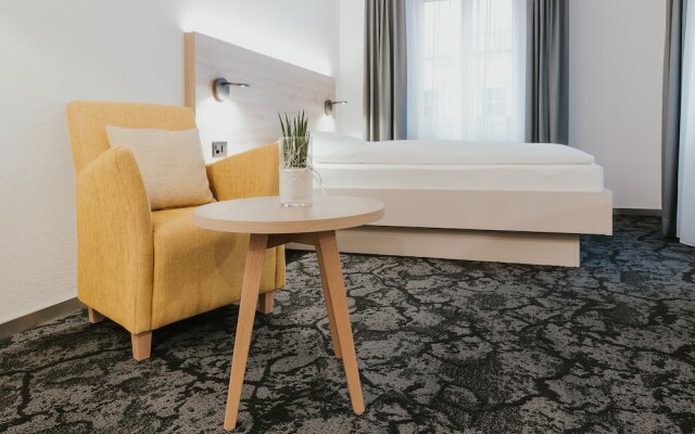 Gartenhaus by Ochsen Lenzburg