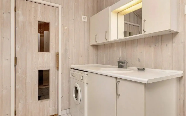 Cozy Holiday Home in Jutland near Beach
