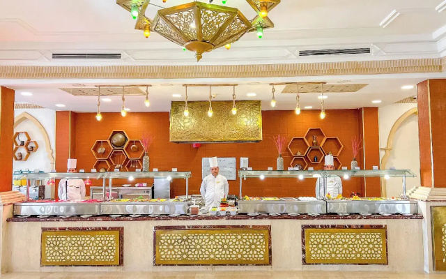 Club Reef Resort & Spa