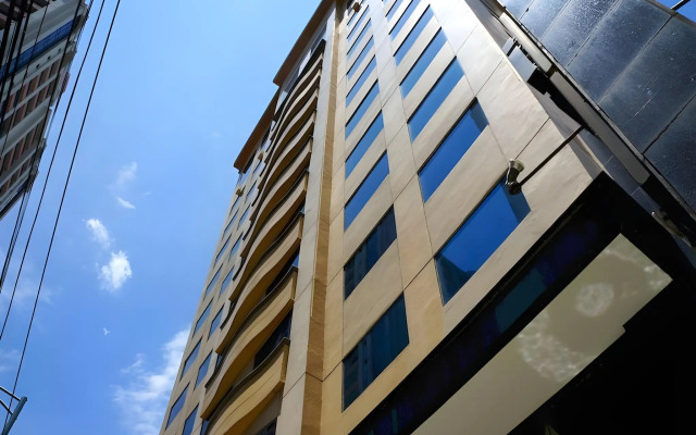 Tiara Oriental Hotel