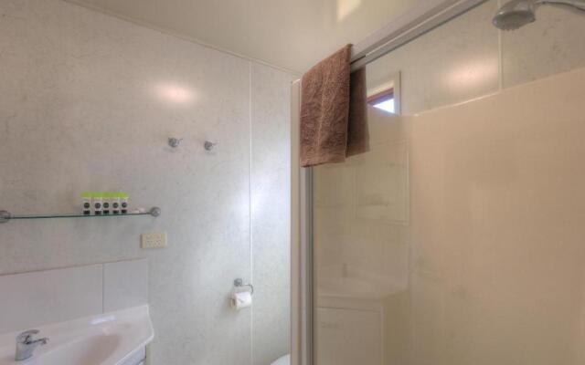 Killarney View Cabins and Caravan Park