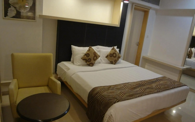 Oriental Residency Hotel