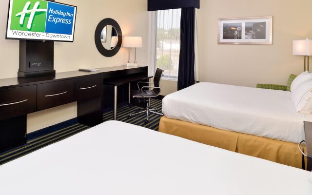 Holiday Inn Express Worcester