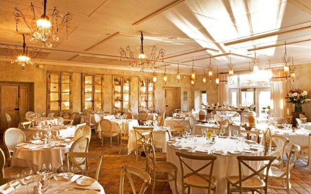 Delamar Greenwich Harbor