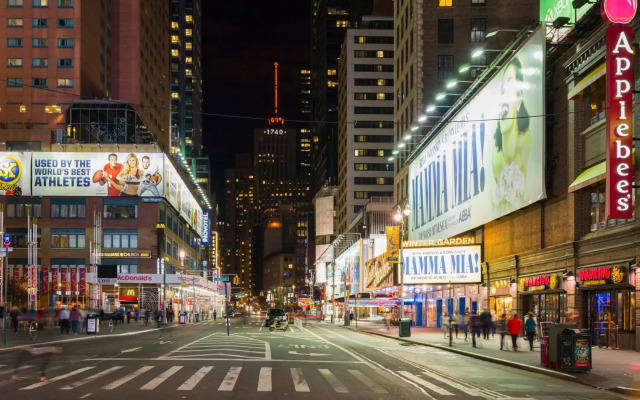Holiday Inn Express New York City Times Square by IHG