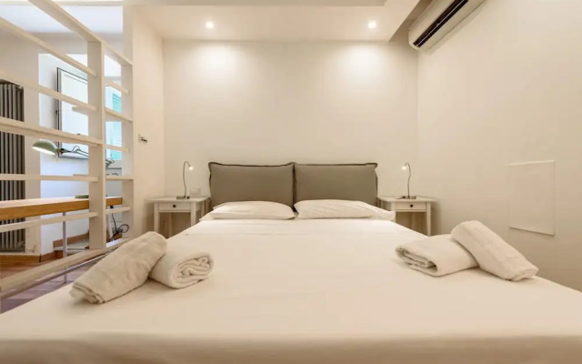 Via Annibale Caccavello 10 Primo Piano(No Front Desk Please Contact The Property 5 Days In Advance)