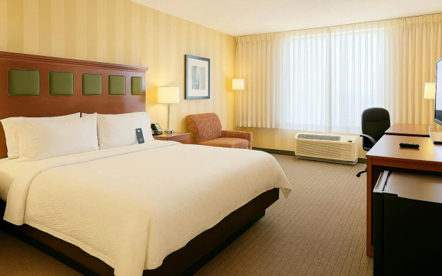 Holiday Inn Sacramento Downtown-Arena by IHG - Image 3
