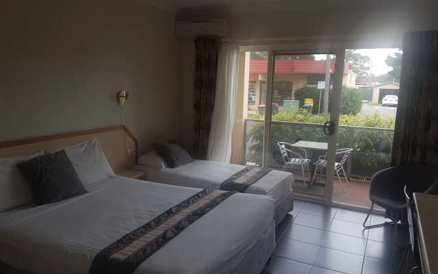 Jopen Cafe & Motel