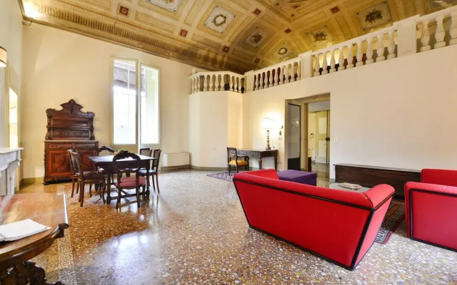 Palazzo Tanari Apartment