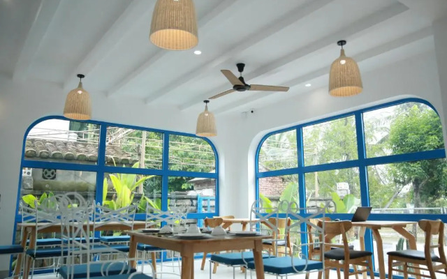 Santorin HoiAn Villa