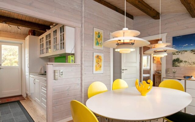 Enthralling Holiday Home in Hvide Sande Near Beach