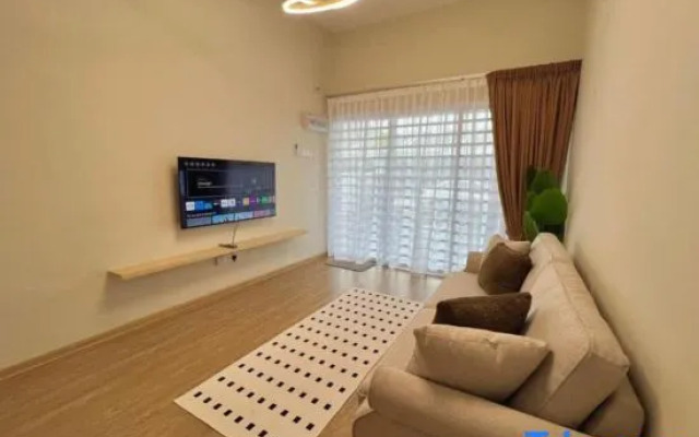 PoloStay Landed House 4 Room for 10 pax