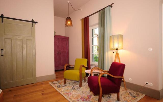 LANDHAUS-FURTH8