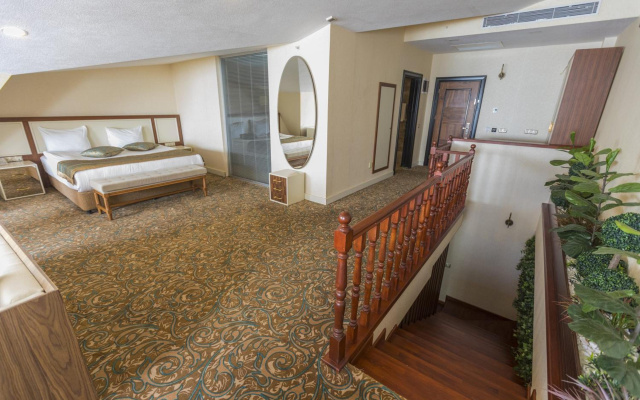 Cam Thermal Resort Spa Convention Center