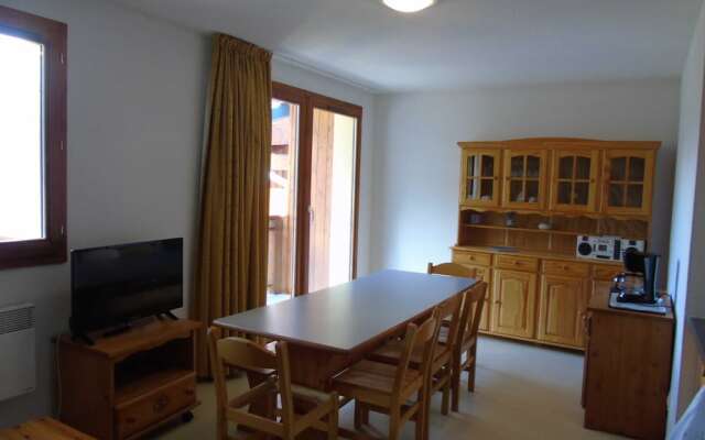 Lou Services Apartment I23 LSI 001